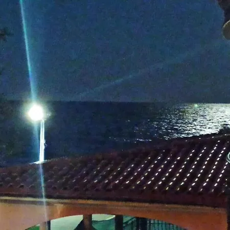 на метри от плажа * Sveti Vlas