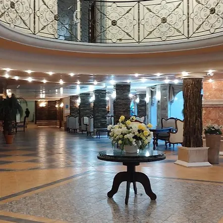 на метри от плажа Apartment