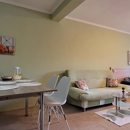Apartmán на метри от плажа